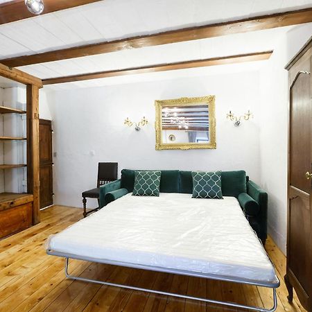 A Castle Spirit Apartment In Chateau Du Chatelard Clarens Buitenkant foto
